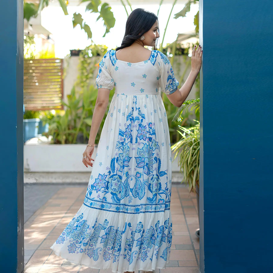 Back view of the long flowy maxi dress, designed for outdoor gatherings and birthday.