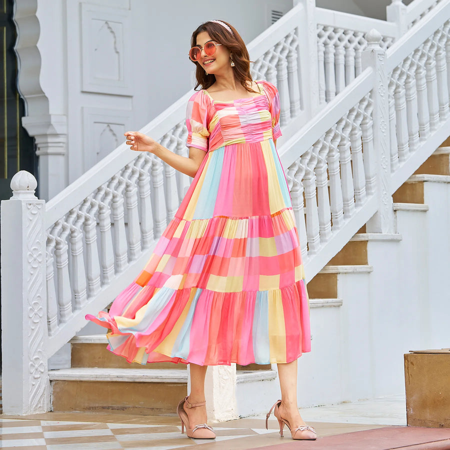 over shoulder look in flowy pink midi dresses for women – a breezy summer dress